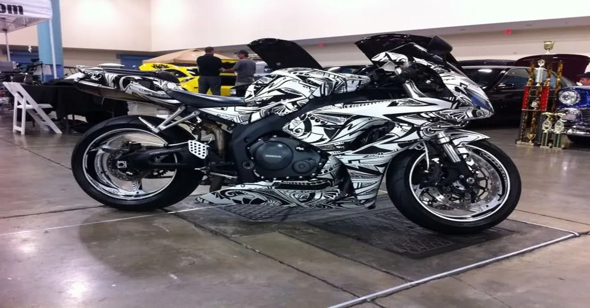 vinyl wrap motorcycle cost